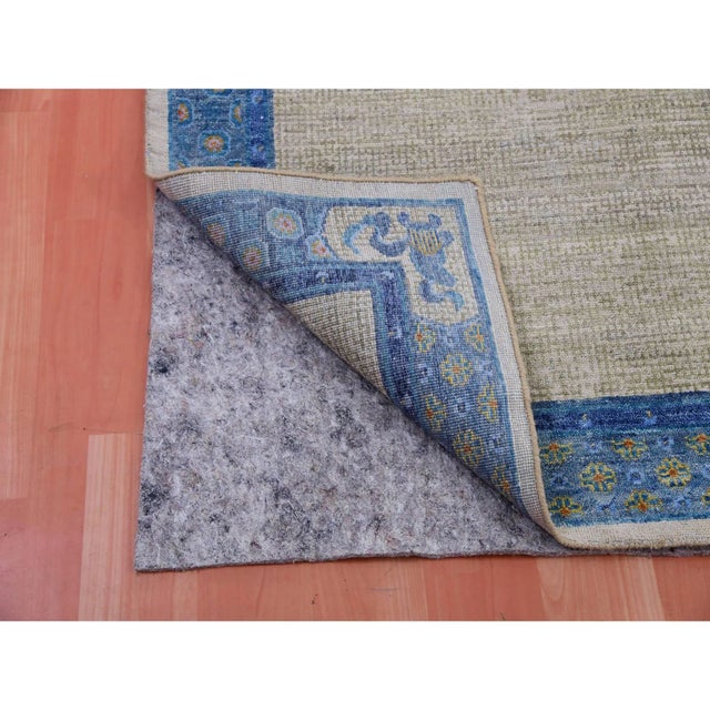 1940 Ash Gray Antique Chinese Inspired Open Field Wool Hand Knotted Rug 9'1"x12'1" For Sale In New York - Image 6 of 11