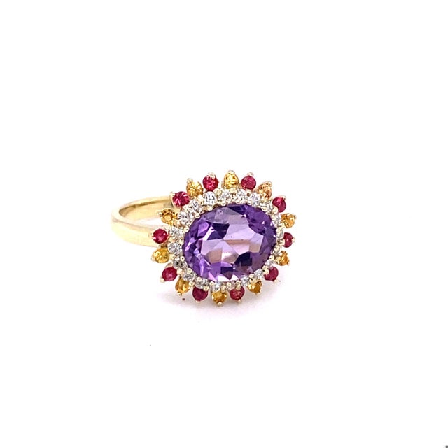 Contemporary 3.37 Carat Natural Amethyst Diamond Sapphire Yellow Gold Cocktail Ring, Size 7 For Sale - Image 3 of 5