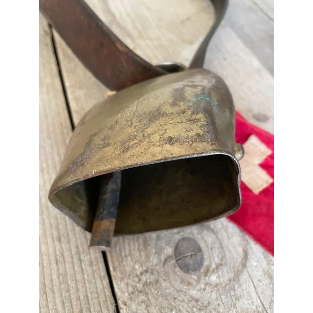 Vintage Swiss Cowbell, 1940s, in Good conditions. Designed 1920 to 1949