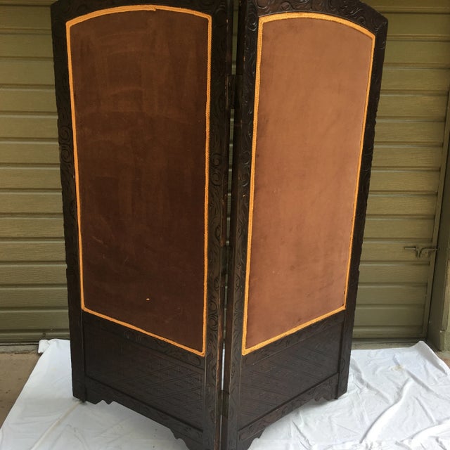 Japanese 19th Century Asian Mirrored Carved Screen For Sale - Image 3 of 13