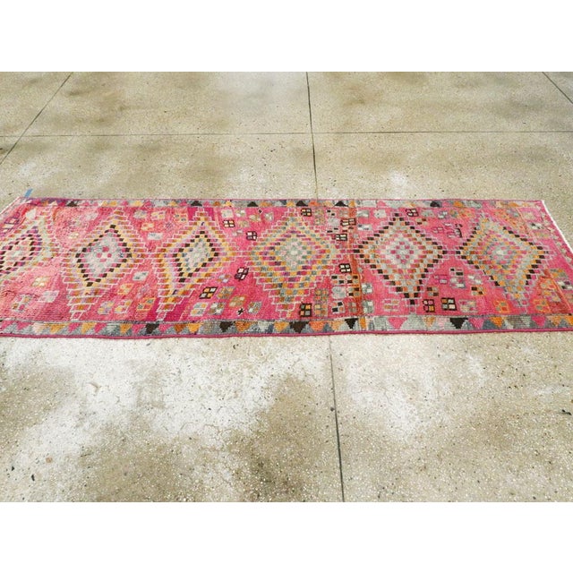 Galerie Shabab Collection Mid-20th Century Turkish Colorful Oushak Runner With Tribal Design For Sale In New York - Image 6 of 10