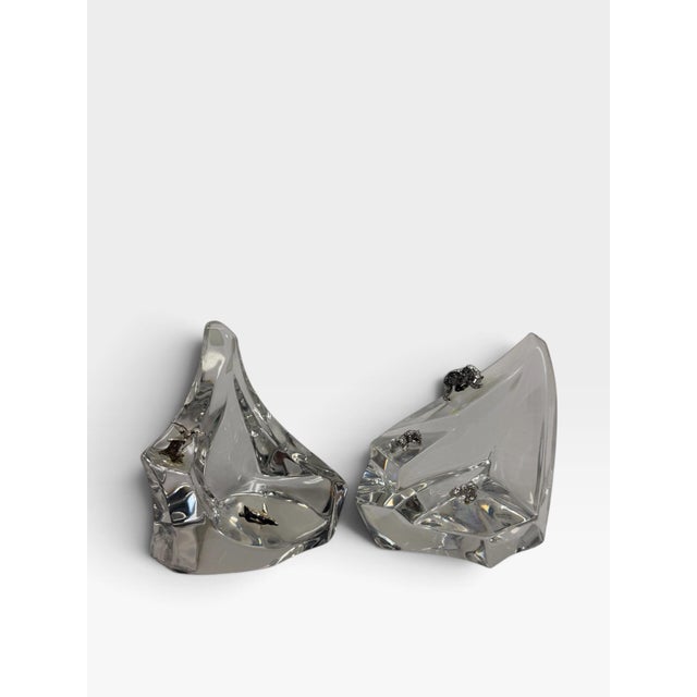 Mid-Century Modern Vintage 1987 James Carpenter for Franklin Mint "Crystal Caper" Iceberg Sculptures - Set of 2 For Sale - Image 3 of 7