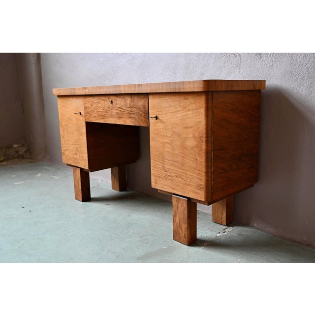 Wood Art Deco Boudoir Dressing Table in Elm Burl and Brass, 1930s For Sale - Image 7 of 14