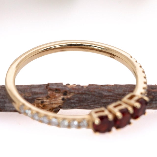 Red Rhodolite Garnet Band With Natural Diamonds Accents: Solid 14k Gold, Round 3mm, Size 6.75 For Sale - Image 8 of 8