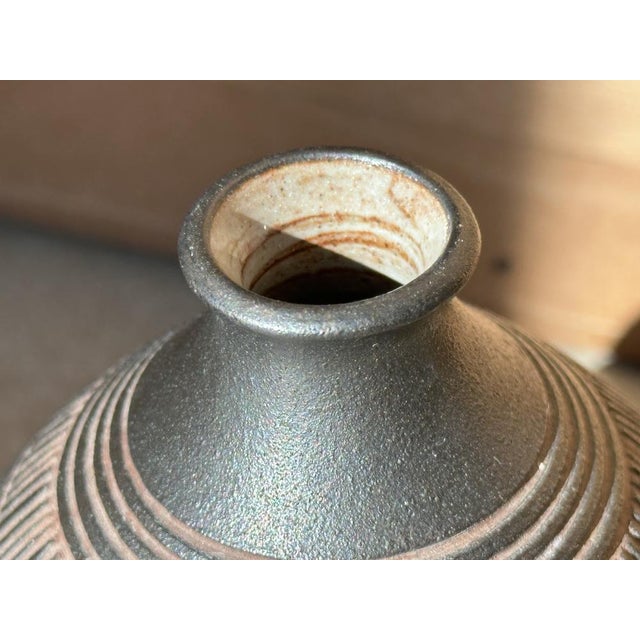 Hand-Thrown Studio Ceramic Vase with Incised Decoration by Eva Kumpmann, Göttingen, Germany, 1960s For Sale - Image 4 of 11