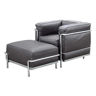 Vintage Italian Contemporary Cassina Lc2 Petite Modele Corbusier Leather Chair and Ottoman For Sale