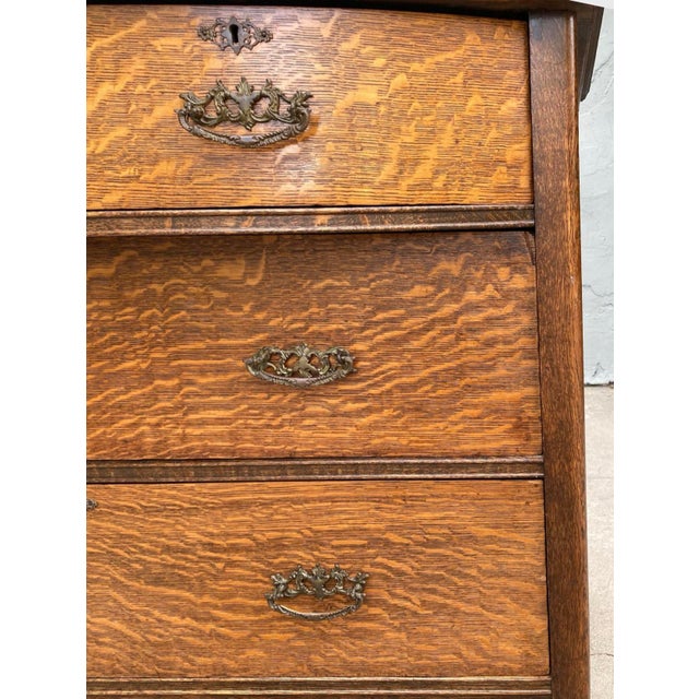 Sienna Antique Tiger Oak Four Drawer Dresser W/ Mirror For Sale - Image 8 of 10