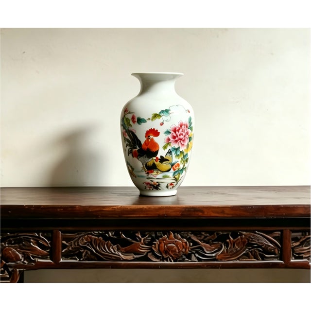 "W-12cm,H-23cm Experience the beauty and elegance of Chinese history with our Chinese Vintage Porcelain Handcrafted with...