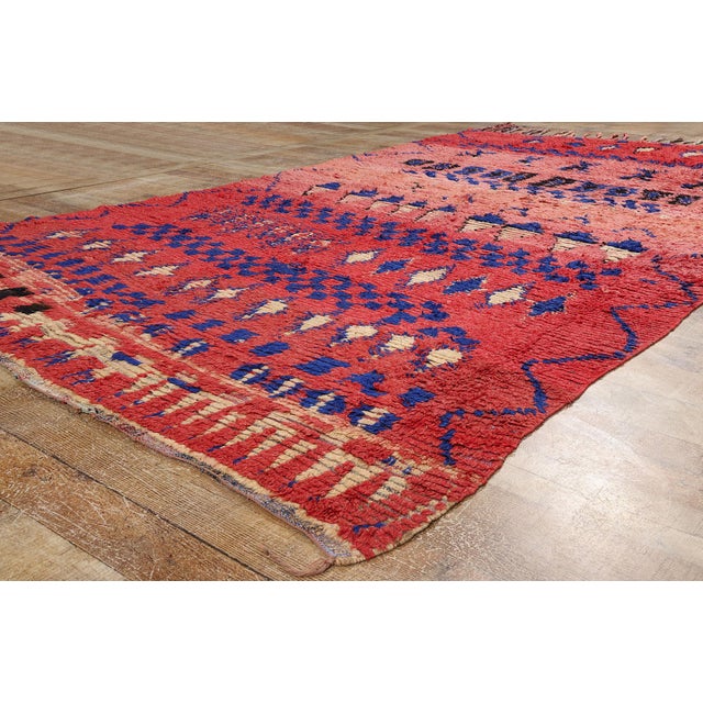 Textile Vintage Red Boujad Moroccan Rug - 05'08 X 10'04 For Sale - Image 7 of 9