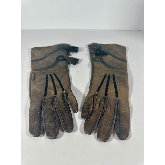 Antique French Leather Kid Gauntlet Gloves size 6 1/2 For Sale - Image 10 of 10