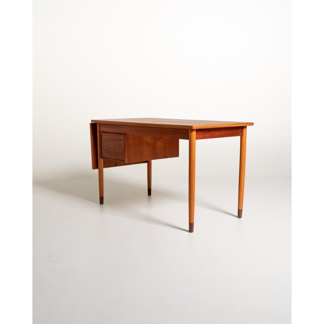 Scandinavian Teak Desk with Drop-Leaf Extension, 1950s For Sale - Image 4 of 13
