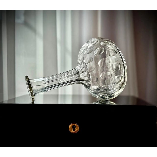 Victorian Shaft and Globe Glass Decanter, England, 1880 For Sale - Image 6 of 16