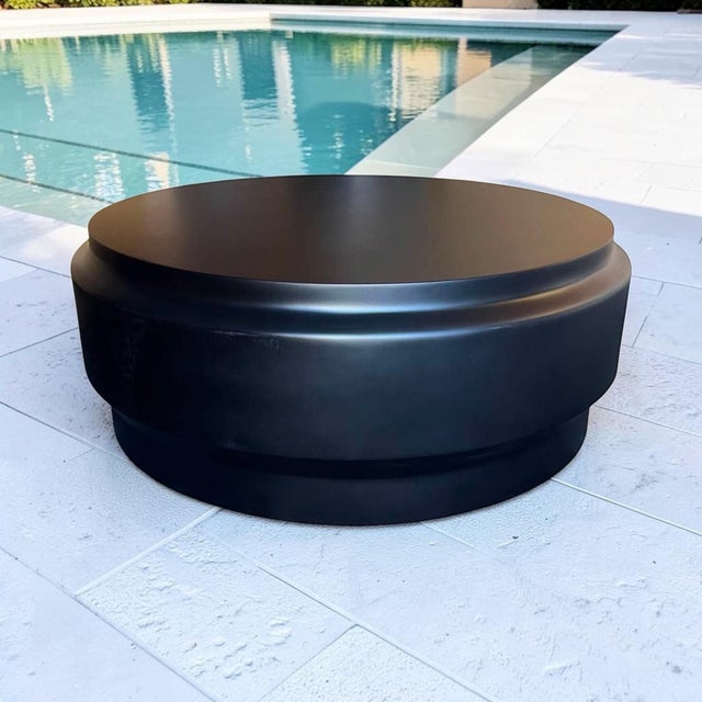 Holly Hunt Lotus Abyss Black Table Indoor Outdoor For Sale In Chicago - Image 6 of 6