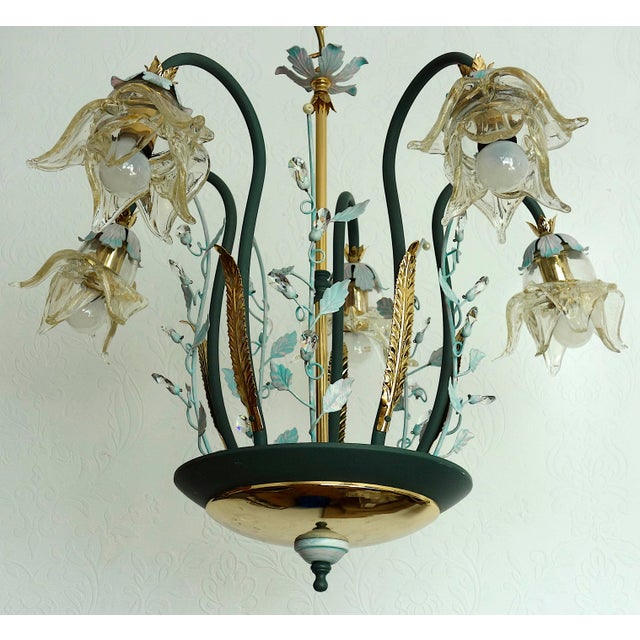 1960s Italian Brass and Glass Lead Crystal Chandelier from Artigian Fabbrica Lambadari, 1960s For Sale - Image 5 of 16