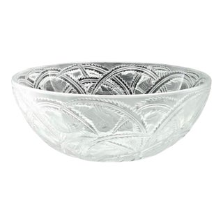 Lalique French Crystal Pinsons Bowl, Signed. For Sale