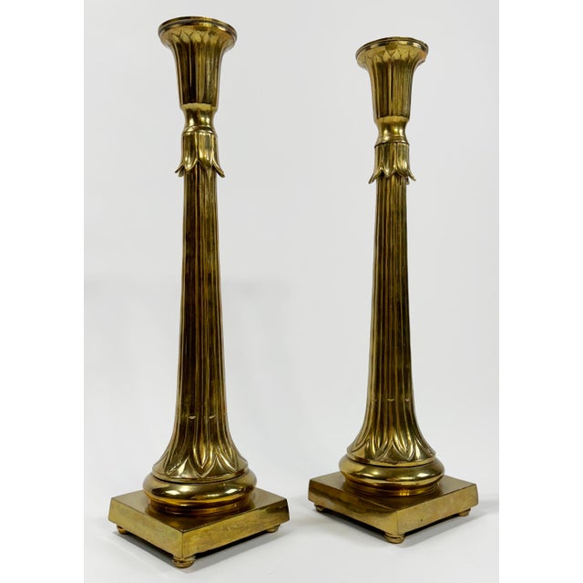 Hollywood Regency Vintage Grand Fluted Brass Candlesticks, a Pair For Sale - Image 3 of 8