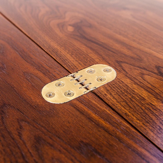 1960s Restored Mid Century Modern Walnut Expandable Dining Table by Morris For Sale - Image 11 of 13