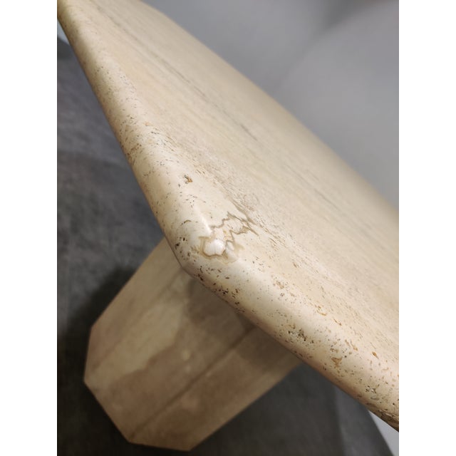 Italian Octagonal Travertine Dining Table, 1970s, in Very Good conditions. Designed 1970 to 1979