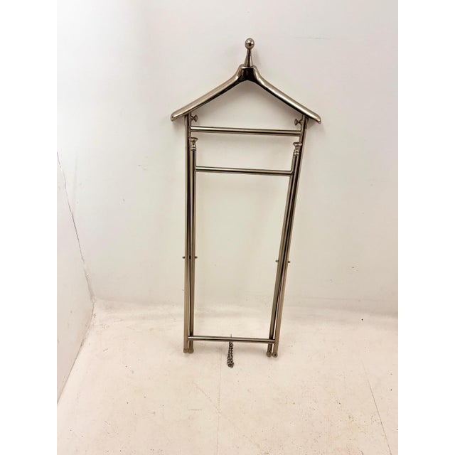 French Metal Night Valet, 1970s For Sale - Image 3 of 11
