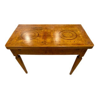 18th Century Danish Extendable Dining Table For Sale