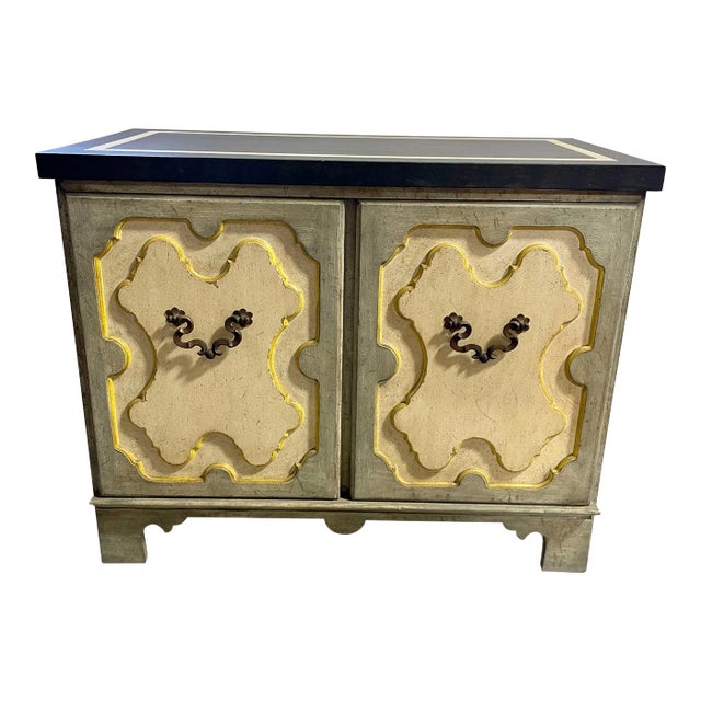 Late 20th Century Painted Commode For Sale