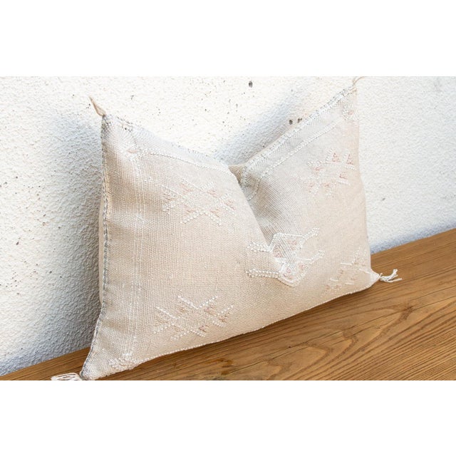 Ivory Star Cluster Lumbar Moroccan Silk Pillow For Sale - Image 4 of 10