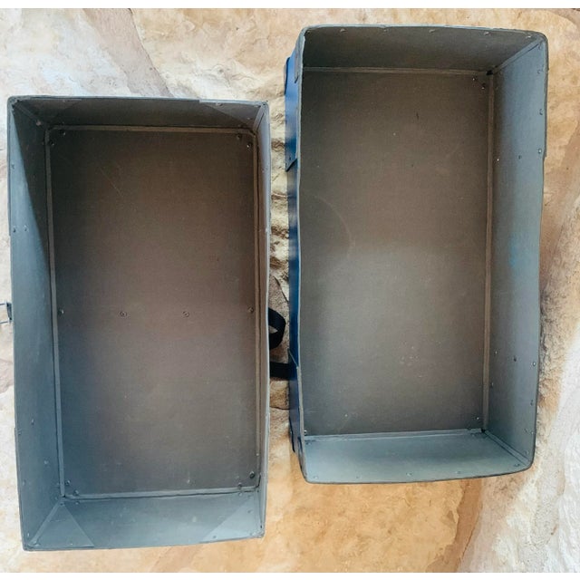 Blue Early 20th Century Vintage English Laundry Mailing Box For Sale - Image 8 of 12