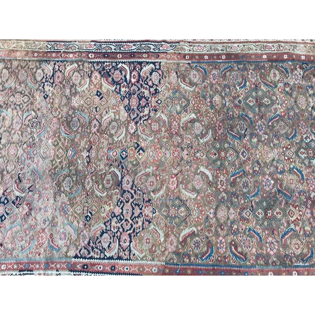 Beautiful fine Kilim with a decorative Herati or Mahi design and nice natural colors with blue, green, grey, red, pink,...