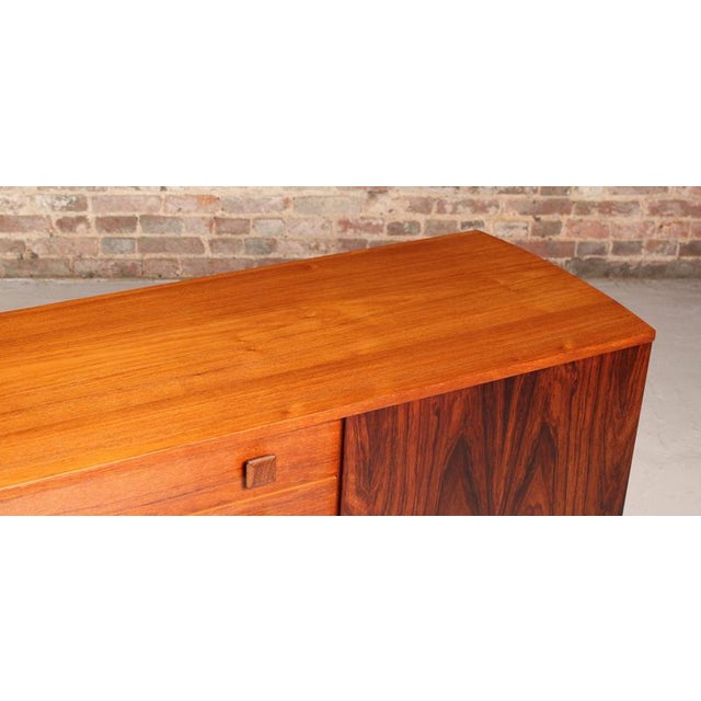 Mid-Century Rosewood and Teak Sideboard with Curved Ends from Vanson, 1960s For Sale - Image 11 of 15