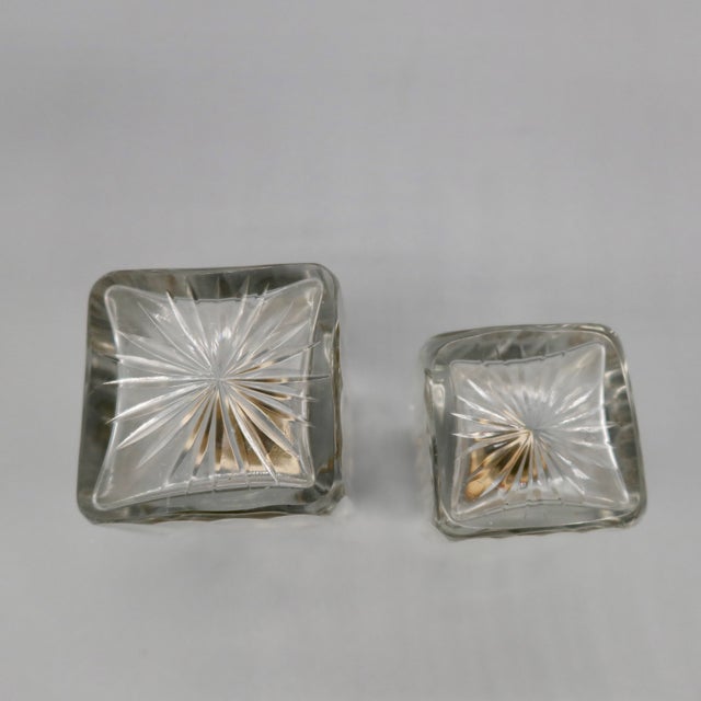 Transparent Pair of Antique Crystal Scent Bottles With Silver Mounts — Engraved Monogram, Hallmarked Silver For Sale - Image 8 of 9