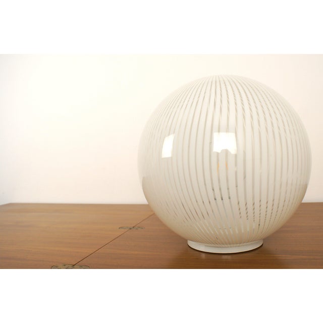 Mid-Century Modern Tessuto Series Santillana Table Lamp by Diaz De Santillana for Venini, 1960s For Sale - Image 3 of 5