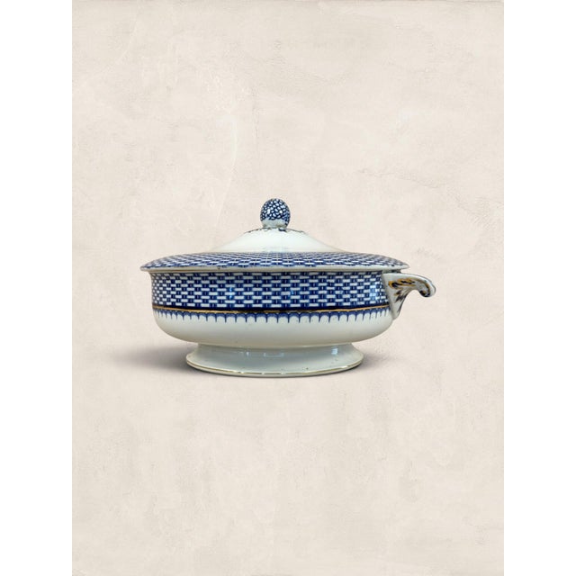 Ceramic Antique Blue and White Porcelain Serving Tureen With Lid For Sale - Image 7 of 13