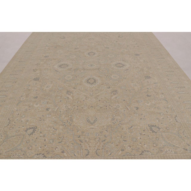 Hand-knotted in wool, this 10x14 rug is a masterful addition to Rug & Kilim’s Modern Classics Collection, inspired by the...