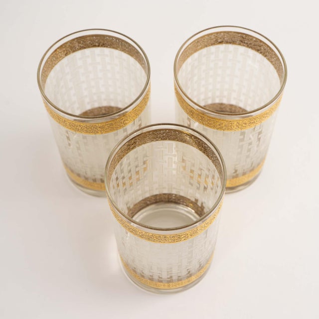 Vintage 1960s Frosted Basket Weave Highball Glasses With Gold Bands - Set of 3 For Sale - Image 11 of 12