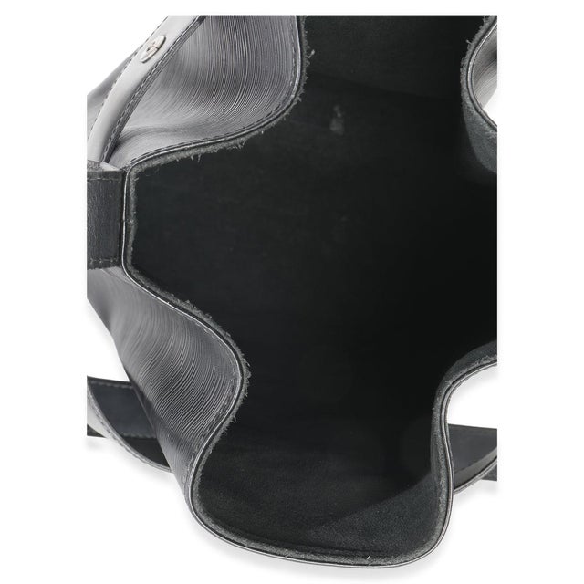 Vintage Black Epi Sac DEpaule PM For Sale - Image 9 of 9