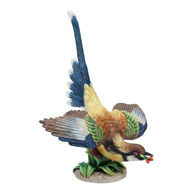Stunning Life-Size Blue Bird Porcelain Sculpture, 1970s, Vista Alegre, Portuguese For Sale