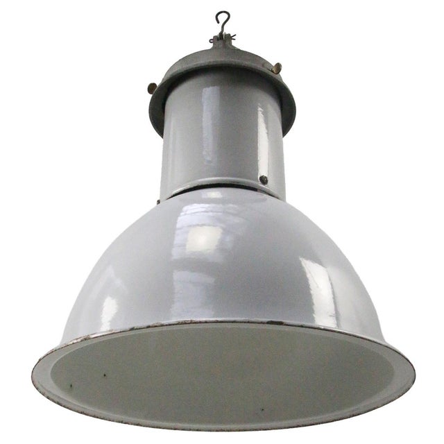 Vintage Industrial British Gray Enamel Pedant Light, 1950s For Sale - Image 4 of 6