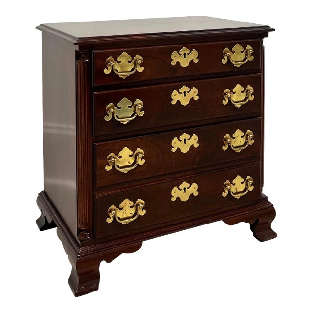 Late 20th Century Mahogany Chippendale Bedside / Chairside Chest With Fluted Columns For Sale