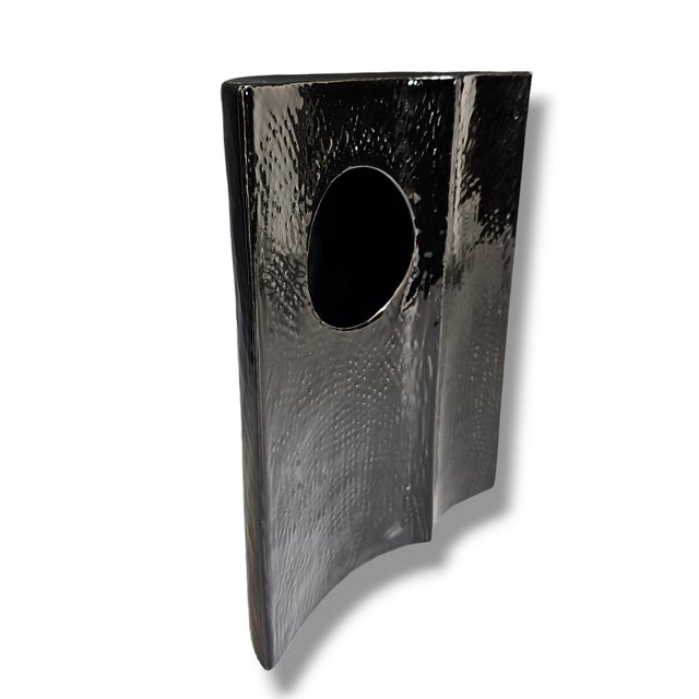 Ceramic 1970s–1980s Japanese Black Ceramic Modernist Ikebana Vase With Circular Aperture For Sale - Image 7 of 10