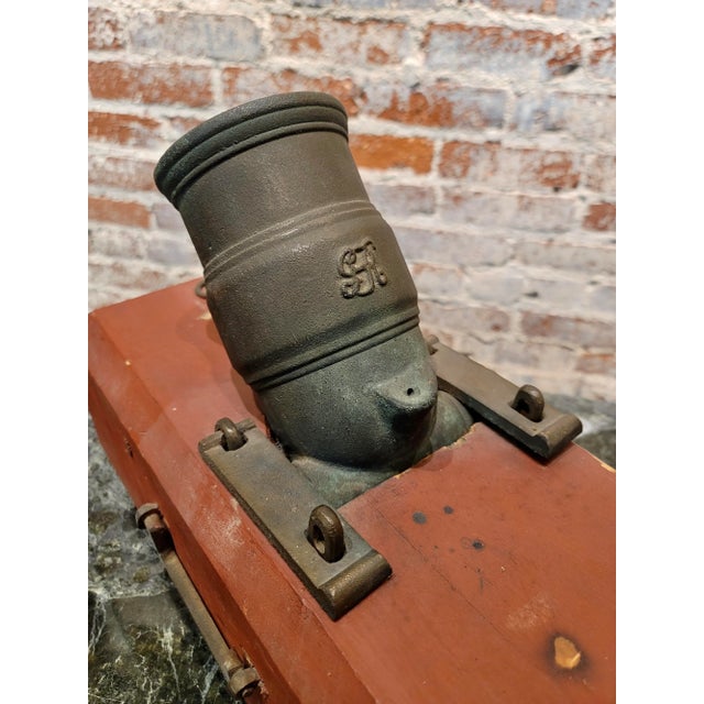 British Metal Mortar Cannon on Wooden Base For Sale In Los Angeles - Image 6 of 9