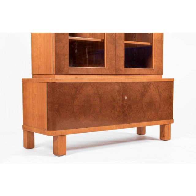 Art Deco Cherry & Burl Wood Display China or Bar Cabinet 1930s For Sale - Image 9 of 15