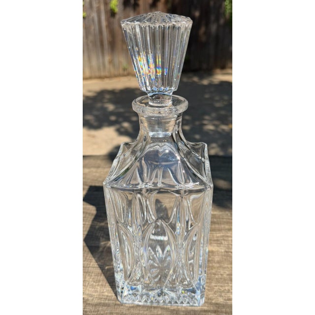 Late 20th Century Crystal Clear Industries Monarch Crystal Square Decanter Stopper For Sale In Dallas - Image 6 of 12