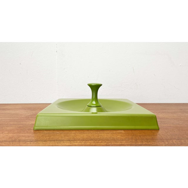 Metal Mid-Century Modern Space Age German Olive Green Quadro Wall Coat Rack by Jürgen Lange for Schönbuch, 1970s For Sale - Image 7 of 16