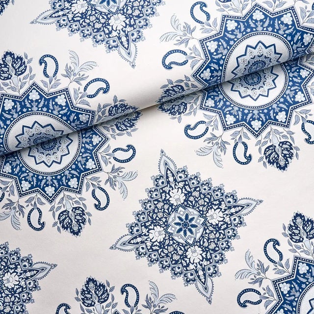 Schumacher Schumacher x Mark D. Sikes Montecito Medallion Wallpaper in Indigo For Sale - Image 4 of 6