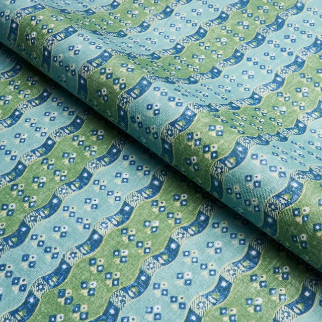 Contemporary Sample - Schumacher Ottilie Stripe Fabric in Green For Sale - Image 3 of 4