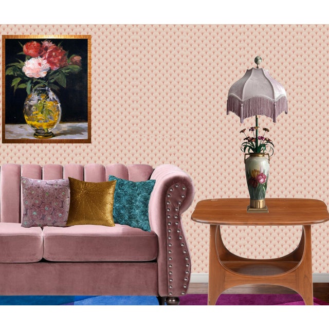 Mid-Century Florentine Tole Lillies and Porcelain Hand Painted Tulips Table Lamp For Sale - Image 9 of 12