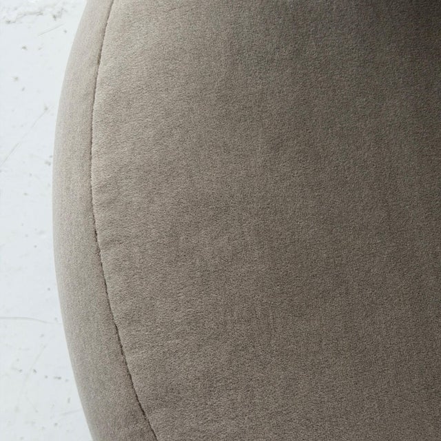 Textile Nautilus Sofa by Vladimir Kagan for Directional c. 1980s. For Sale - Image 7 of 8