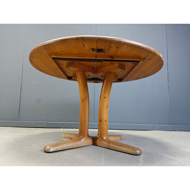 1970s Vintage Extendable Pine Dining Table in the style of Rainer Daumiller, 1970s For Sale - Image 5 of 18