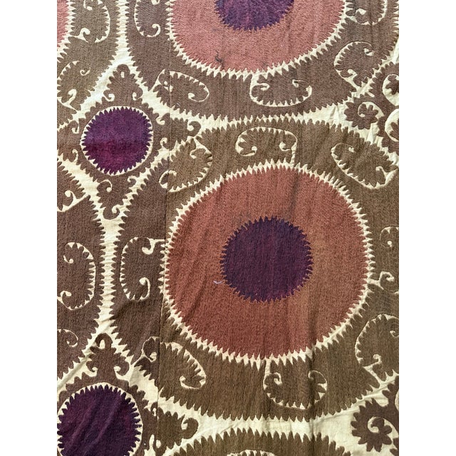 Mid-Century Modern Extra Large Brown Cotton Suzani With Round Medallions For Sale - Image 3 of 10
