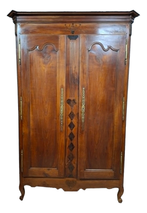 Louis XV Wardrobe in Walnut.